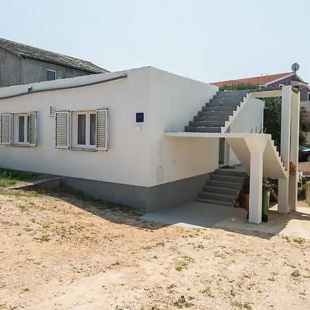 Apartment Ljuba Primosten Exterior photo