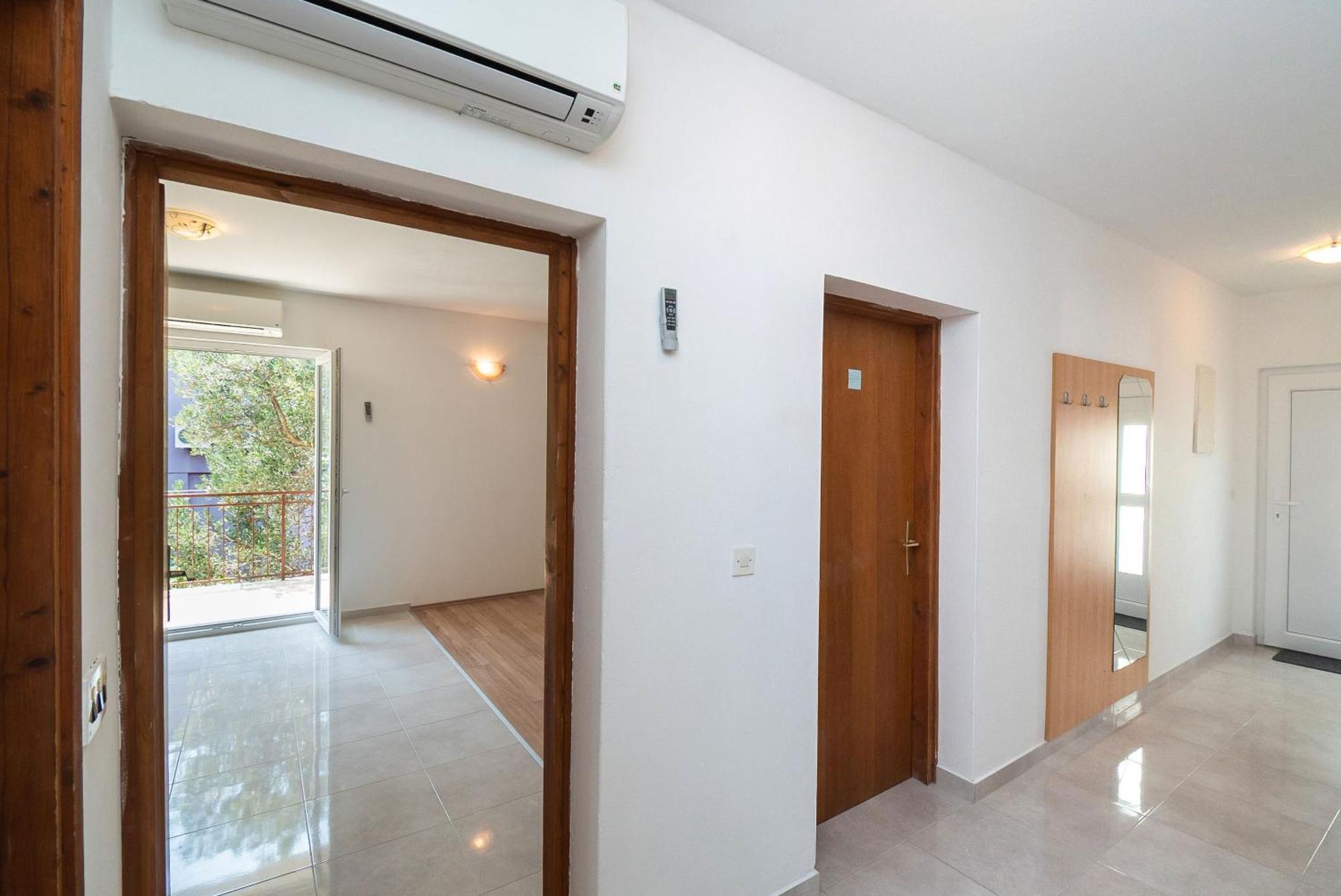 Apartment Ljuba Primosten Exterior photo