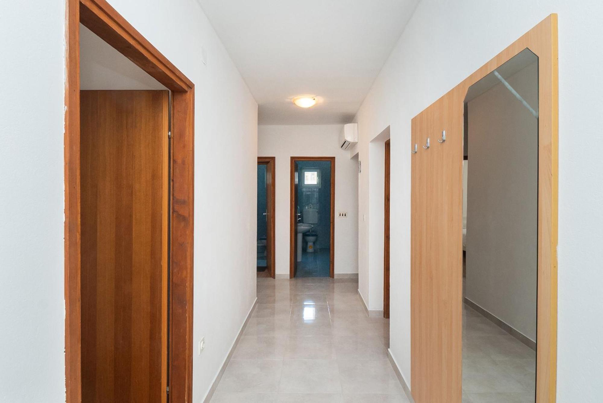Apartment Ljuba Primosten Exterior photo